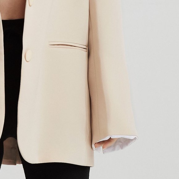 Storets Ava Oversized Blazer w/Contrast Cuff - Picture 7 of 16